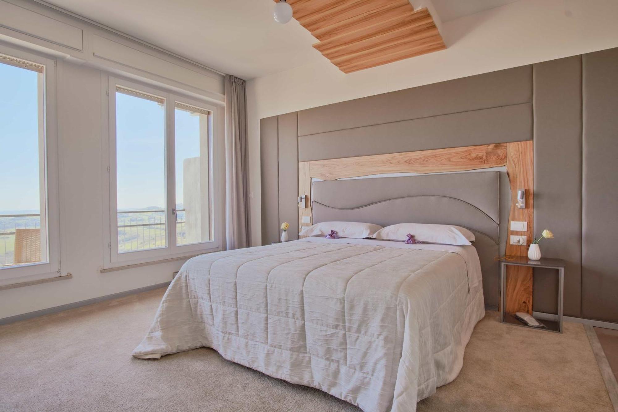 Albergo Diffuso - Il Poggetto Tra Urbino & San Marino ภายนอก รูปภาพ