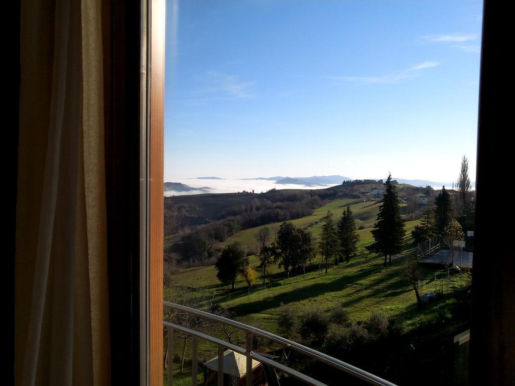 Albergo Diffuso - Il Poggetto Tra Urbino & San Marino ภายนอก รูปภาพ