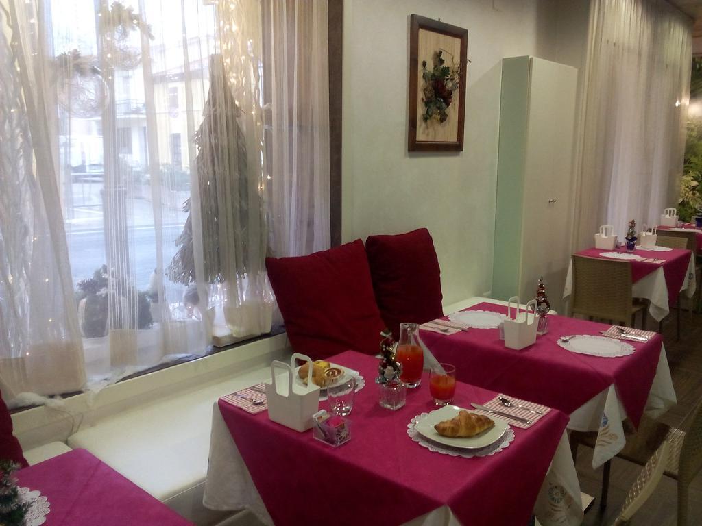 Albergo Diffuso - Il Poggetto Tra Urbino & San Marino ภายนอก รูปภาพ