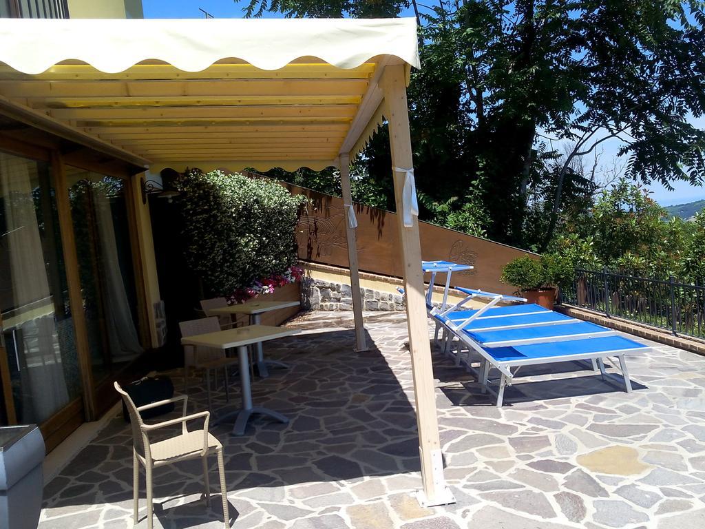 Albergo Diffuso - Il Poggetto Tra Urbino & San Marino ภายนอก รูปภาพ