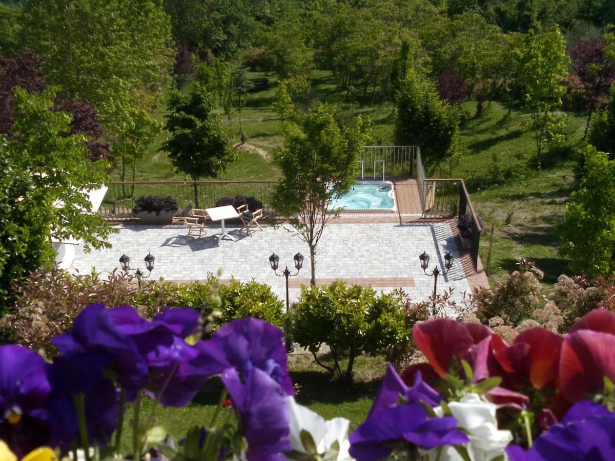 Albergo Diffuso - Il Poggetto Tra Urbino & San Marino ภายนอก รูปภาพ